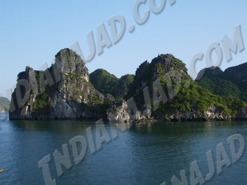 Baie d'Along